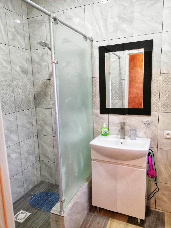 Appartement Посуточная Аренда В Центре Кропивницкого à Kropyvnytsky Extérieur photo